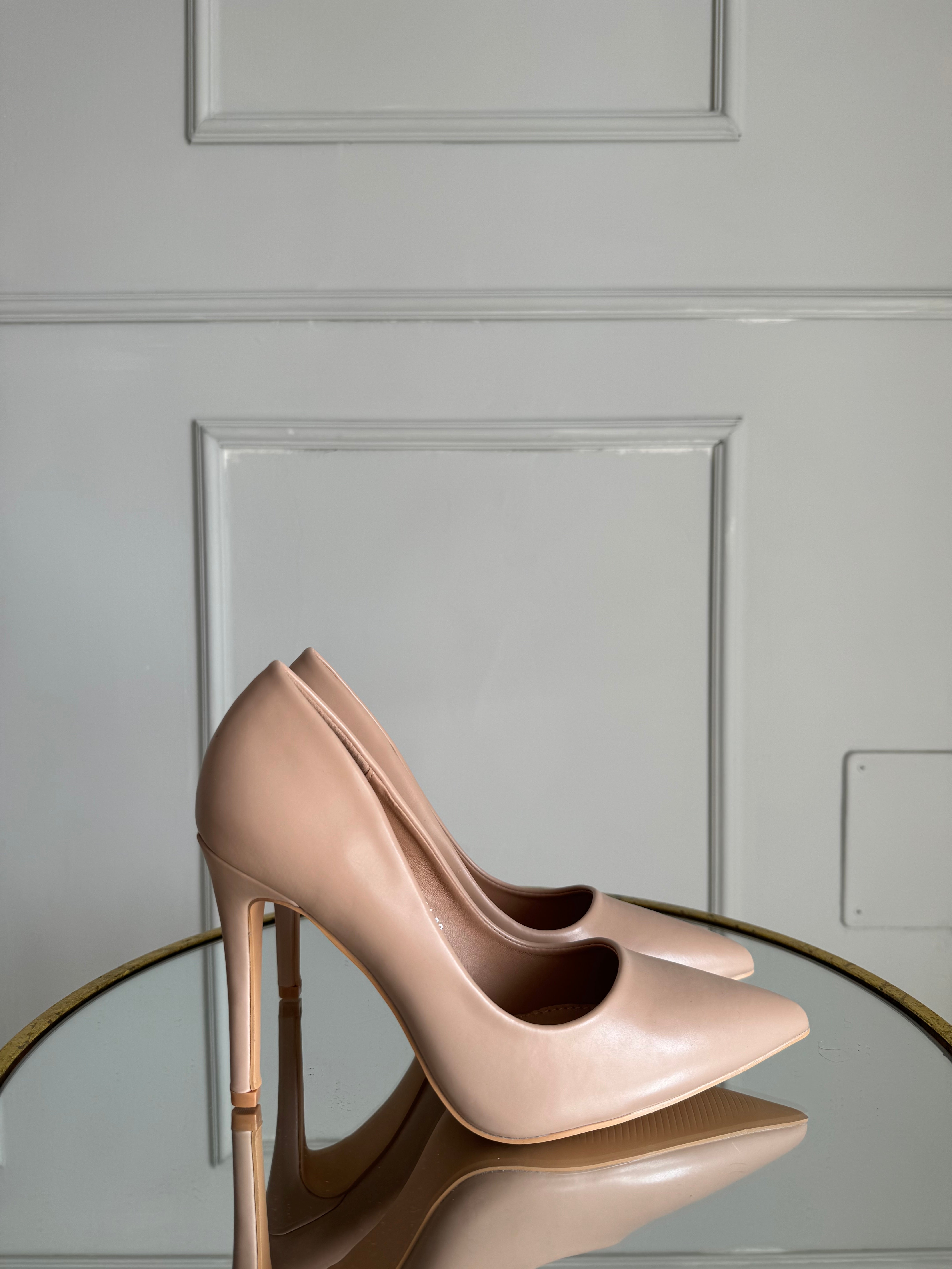 Décolleté nude by Giel Store
