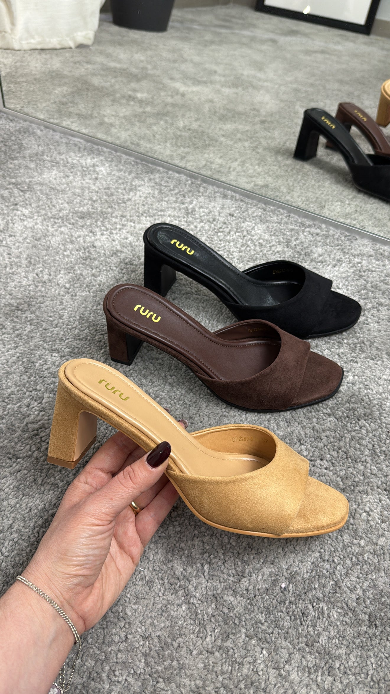 Sabot scamosciato by Giel Store