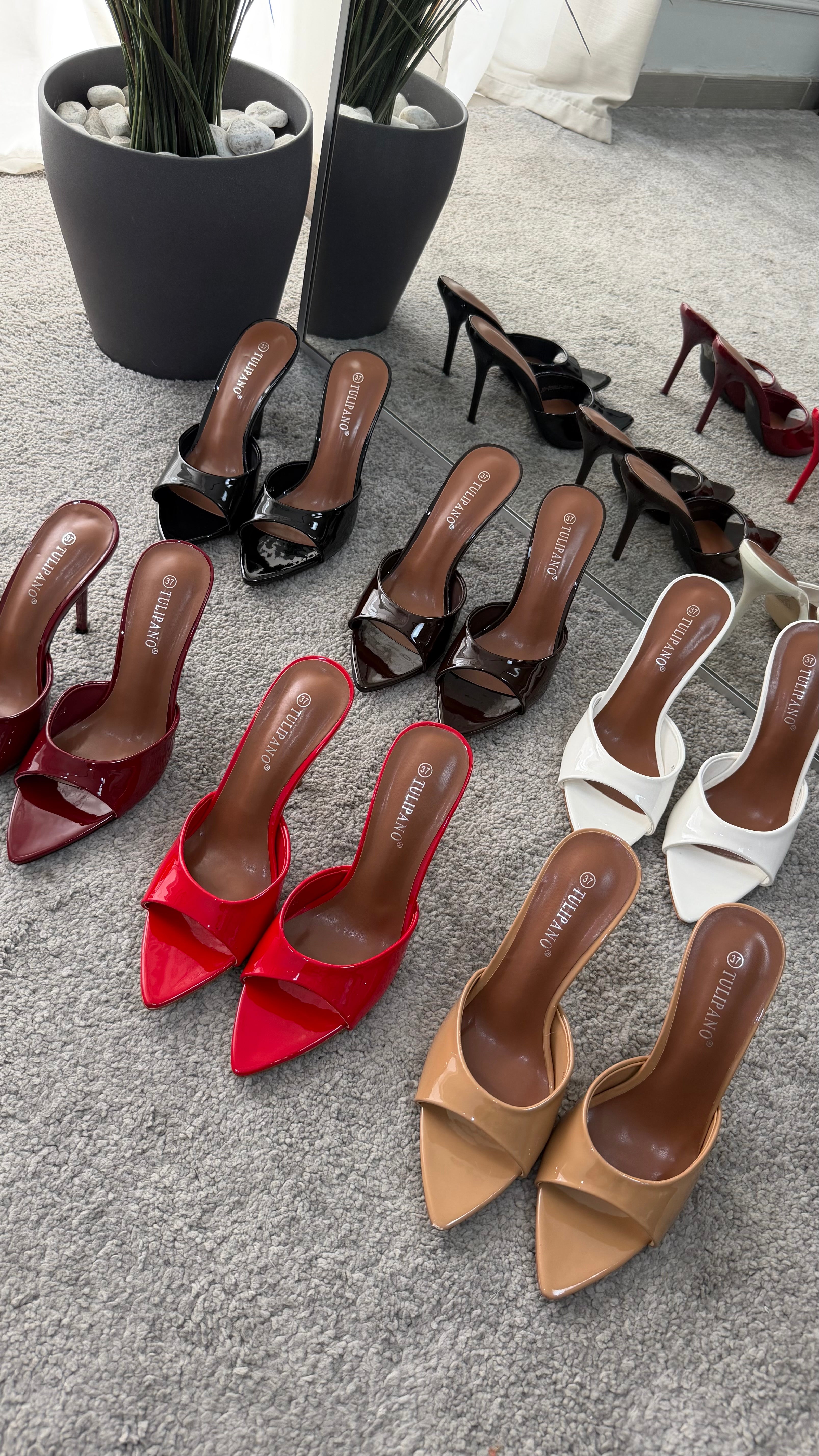 Mules vernice 11cm