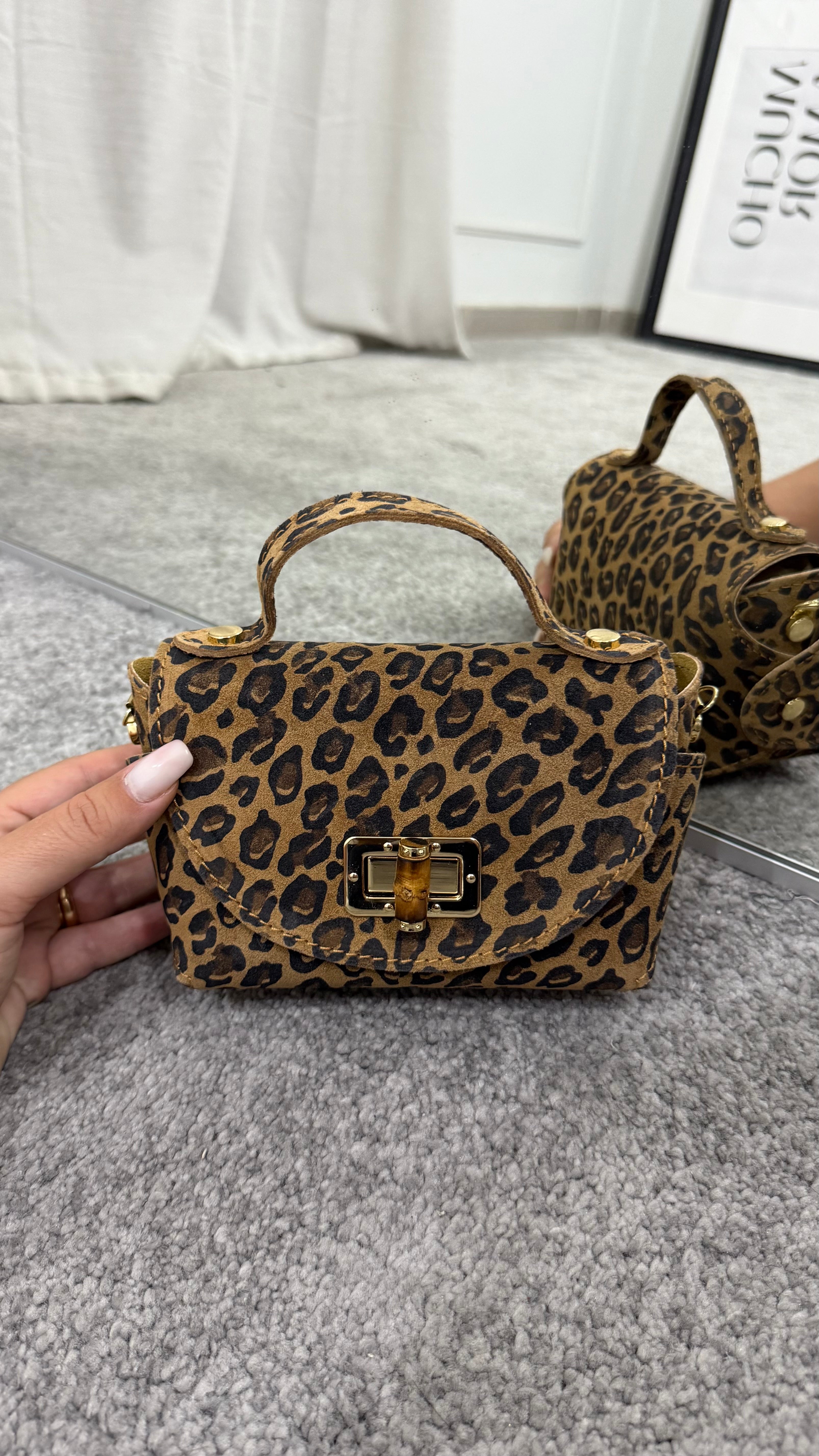 Minibag scamosciata