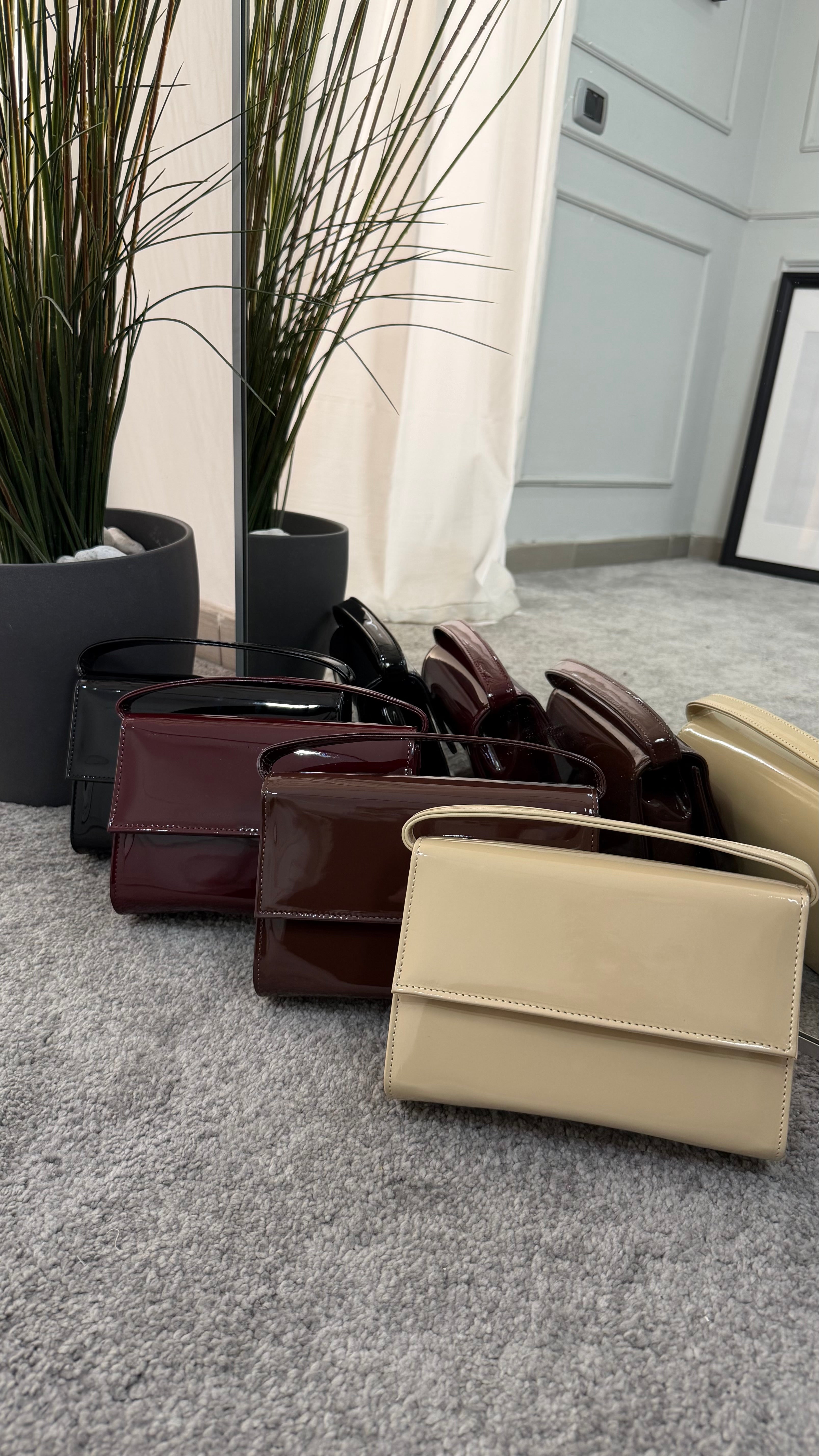 Borsa a mano vernice