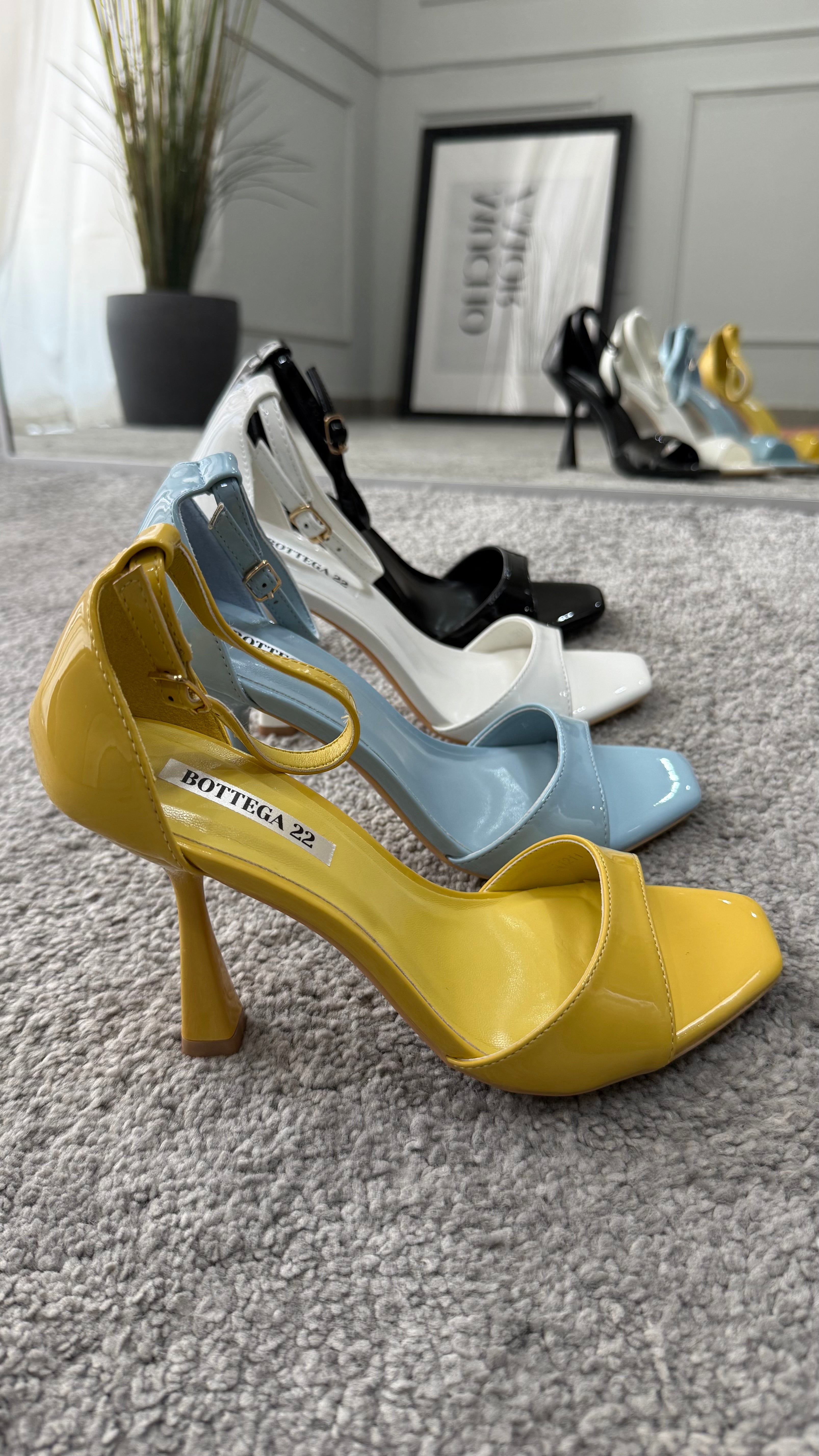 Sandalo bottega (2) by Giel Store