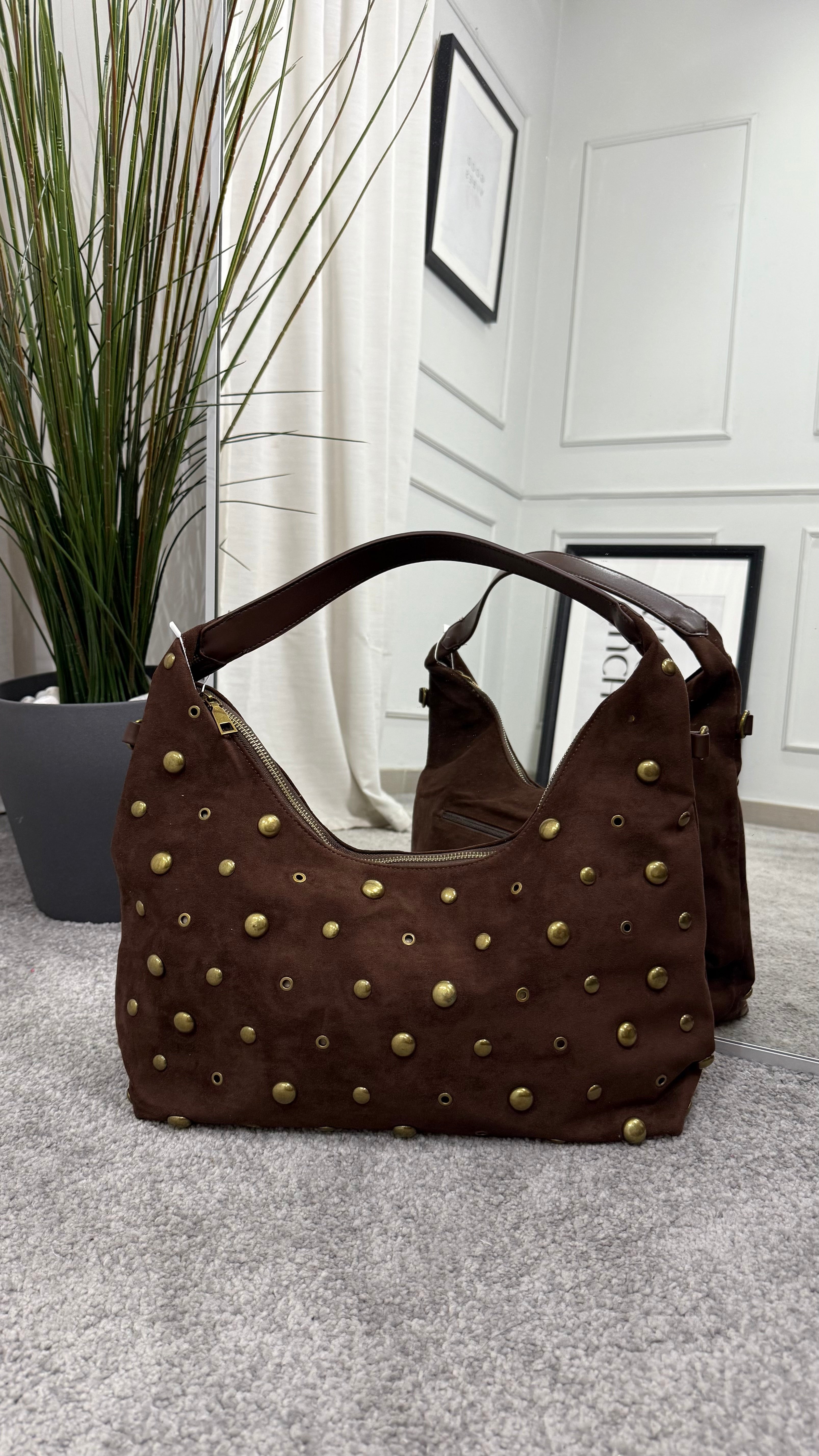 Bag scamosciata borchie