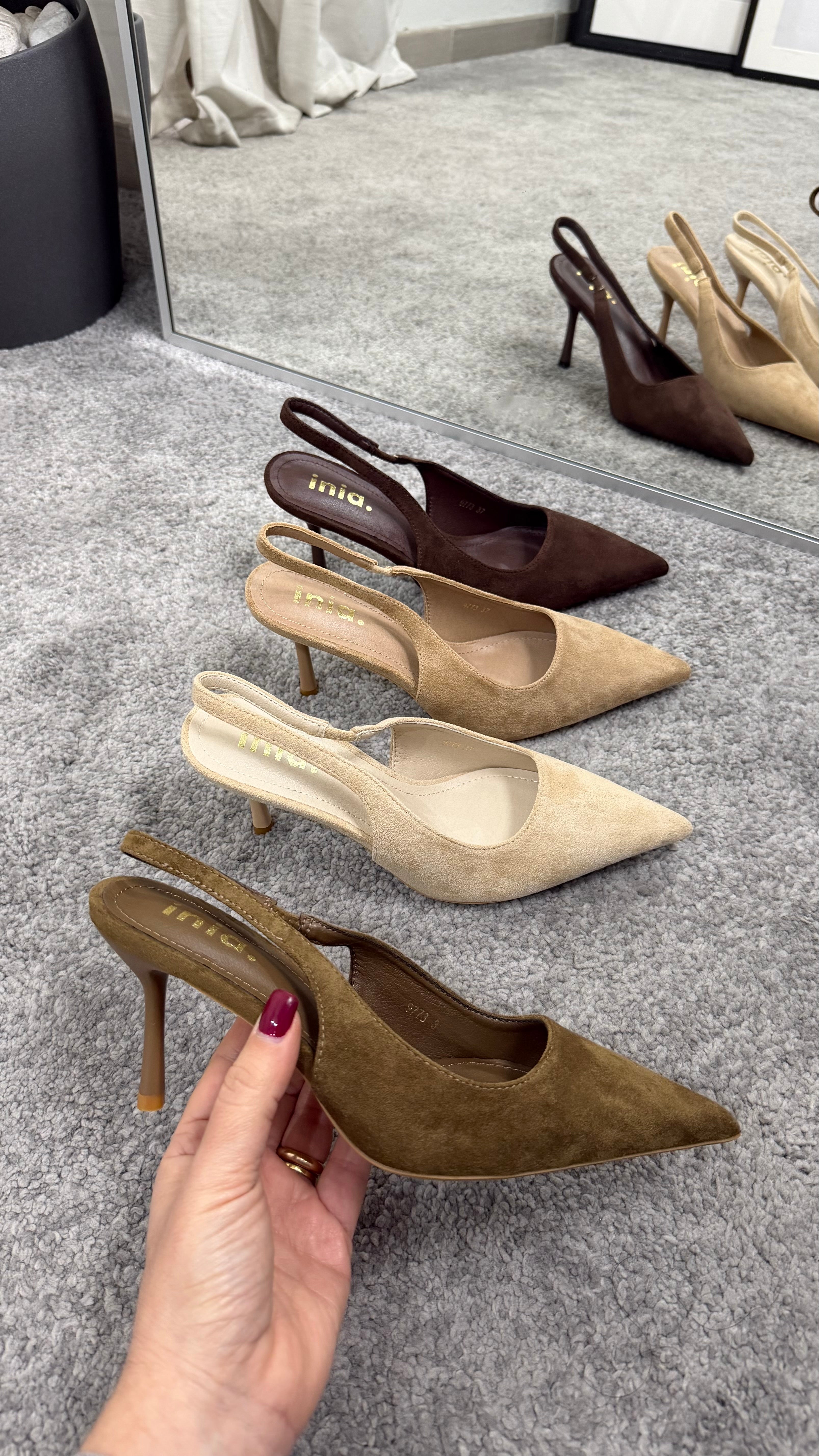Slingback scamosciata 8cm