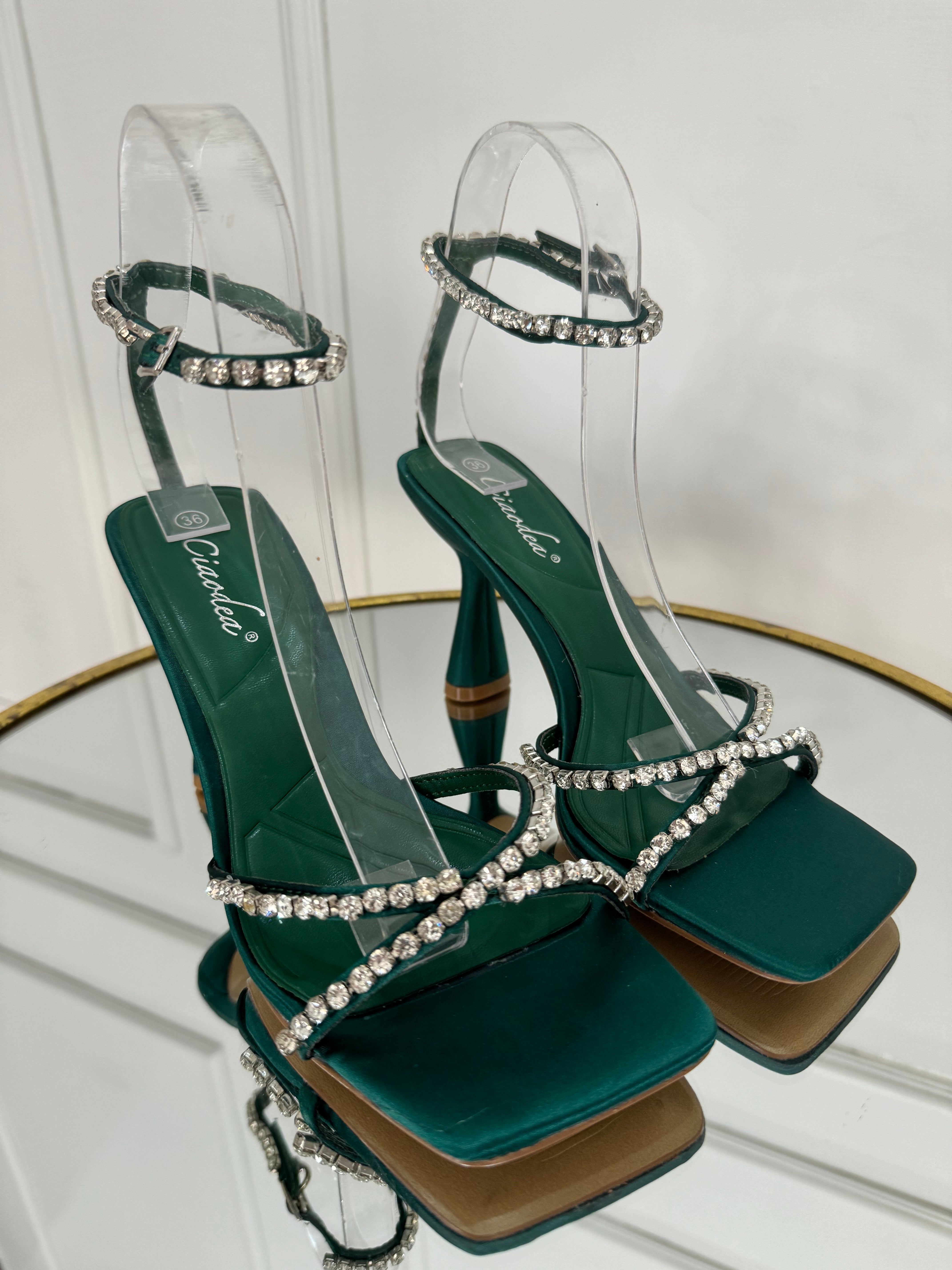 Sandalo green by Giel Store