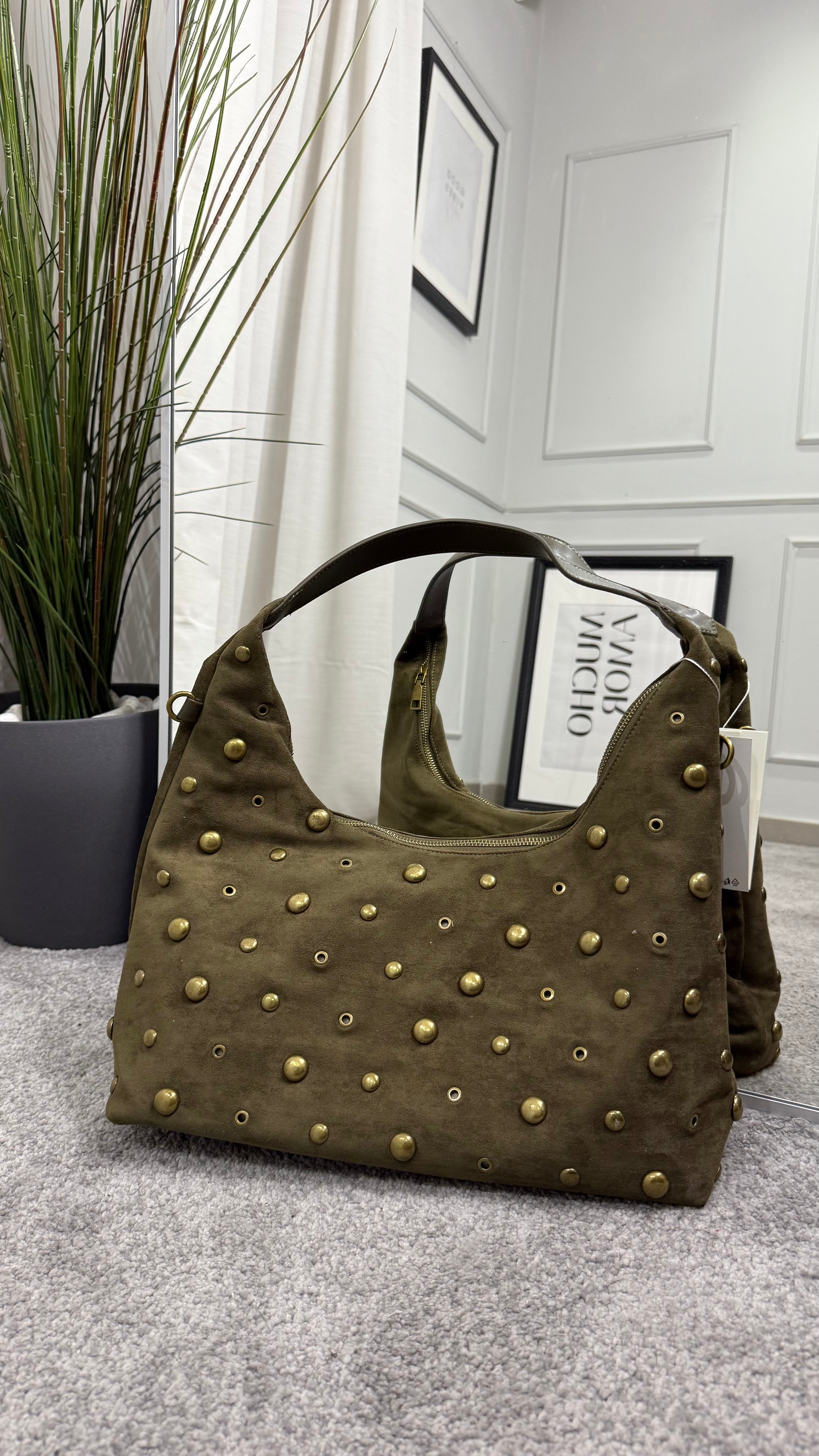 Bag scamosciata borchie