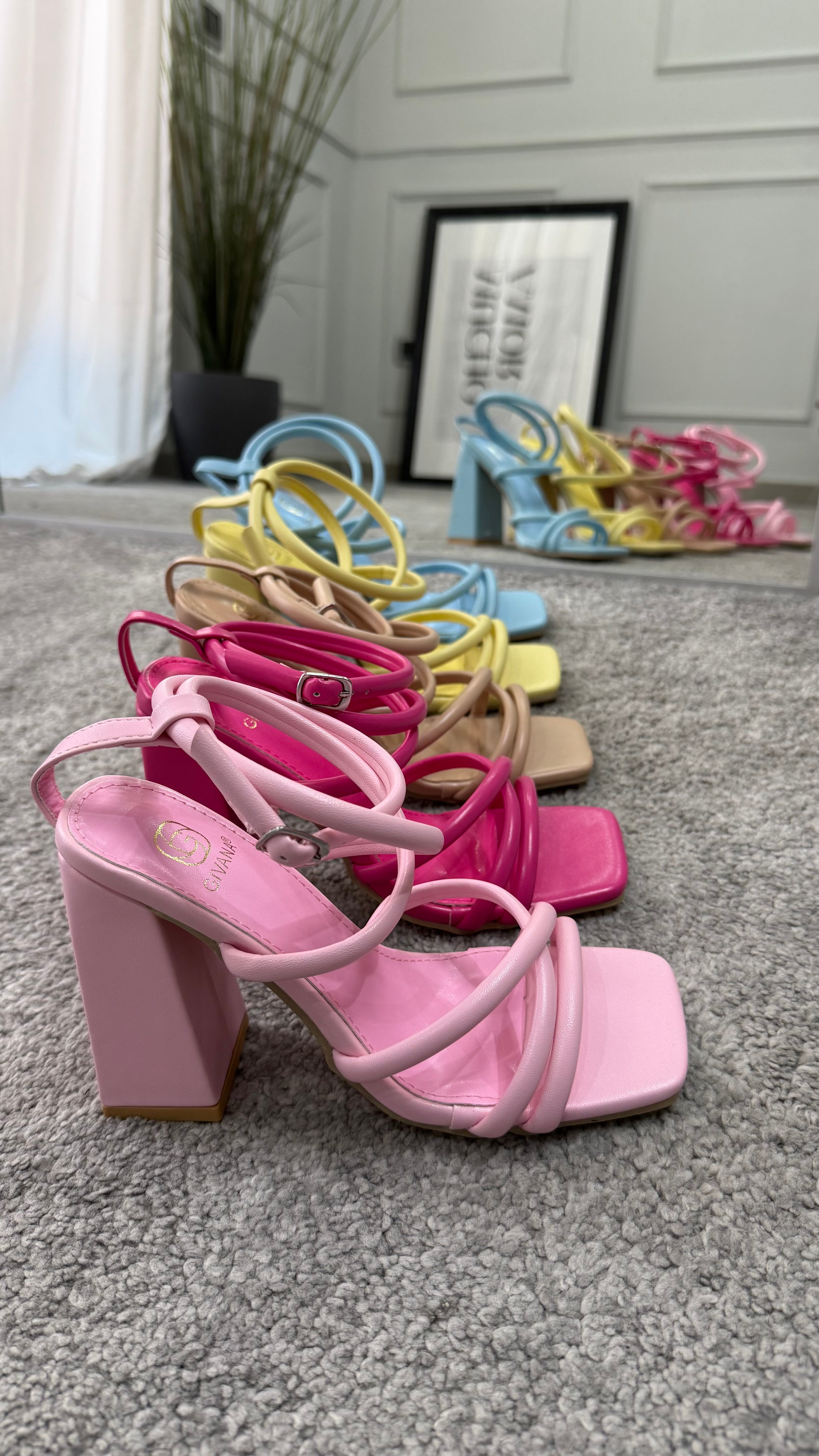 Sandalo colors tacco largo by Giel Store
