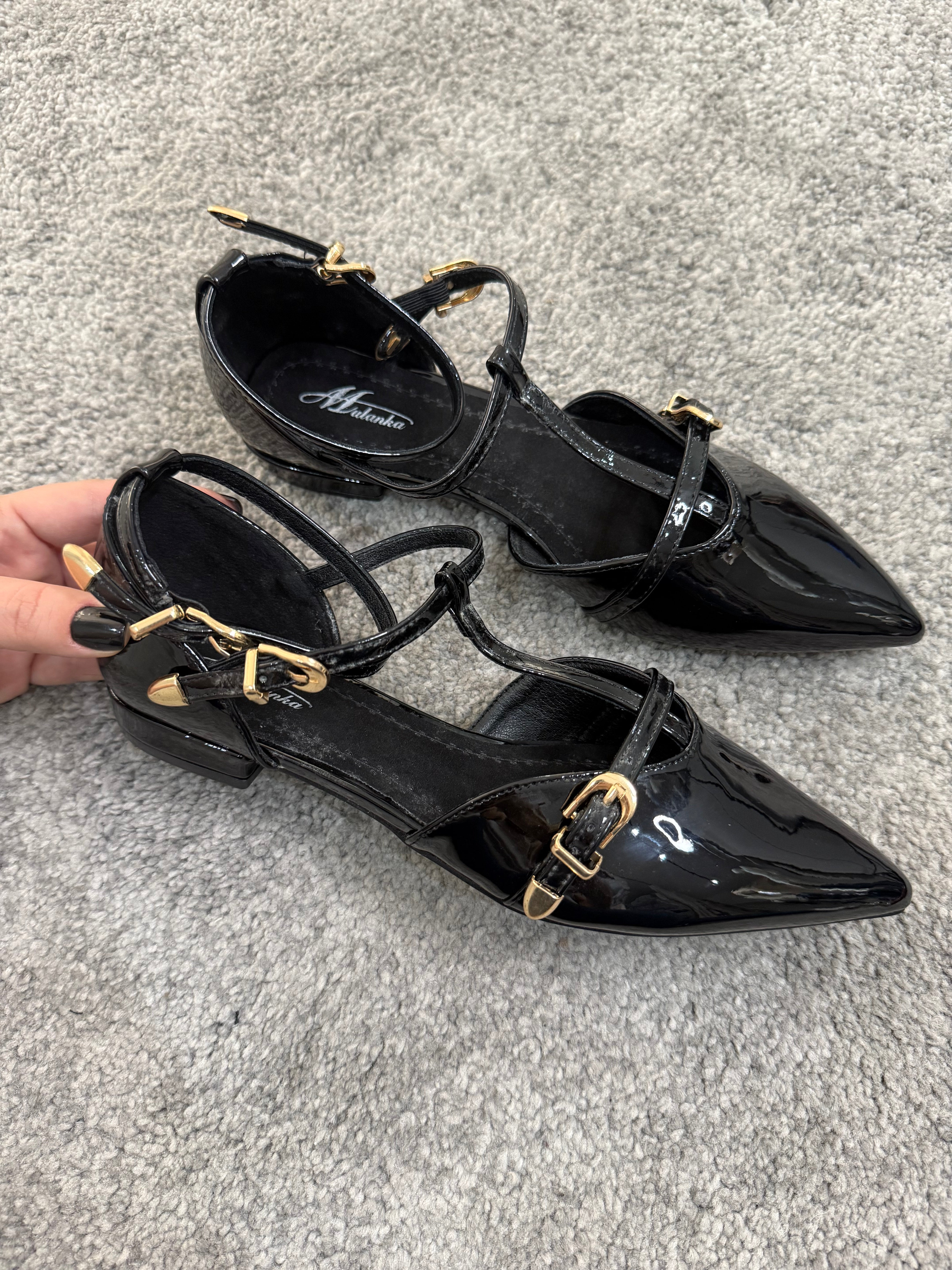 Ballerina vale by Giel Store